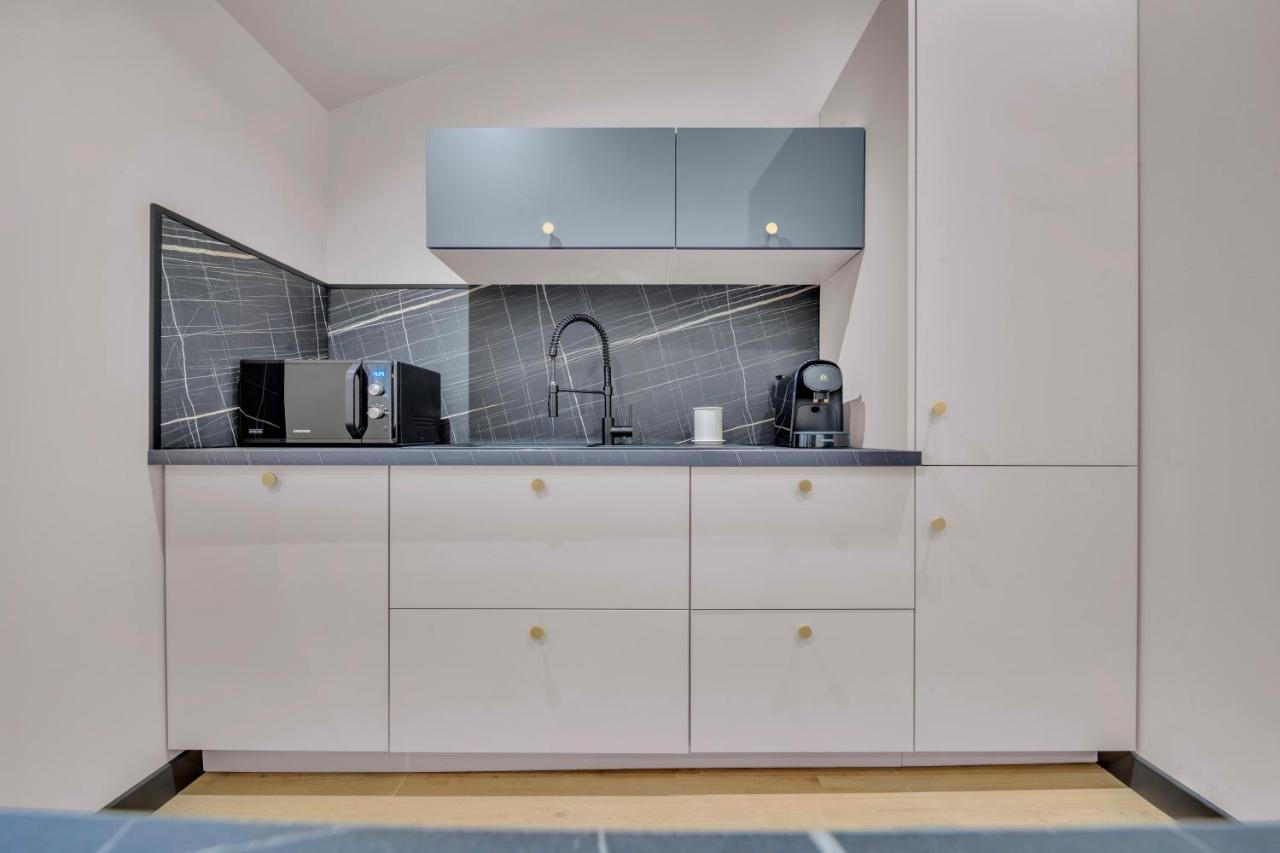 Appartement Elegance & Calme : Centre/Gare/Cite Gastronomie à Dijon Extérieur photo